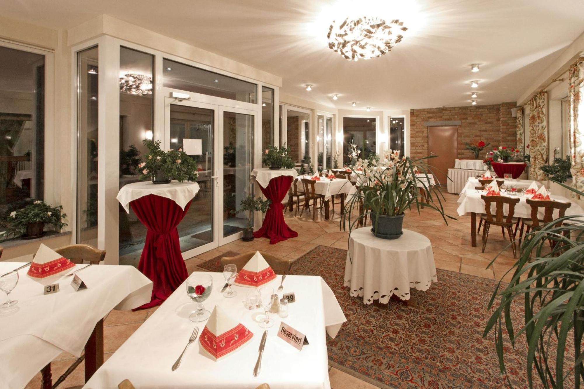 Hotel Mennicken Würselen Exteriör bild